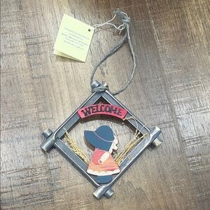 Rustic Welcome Wall Hanging